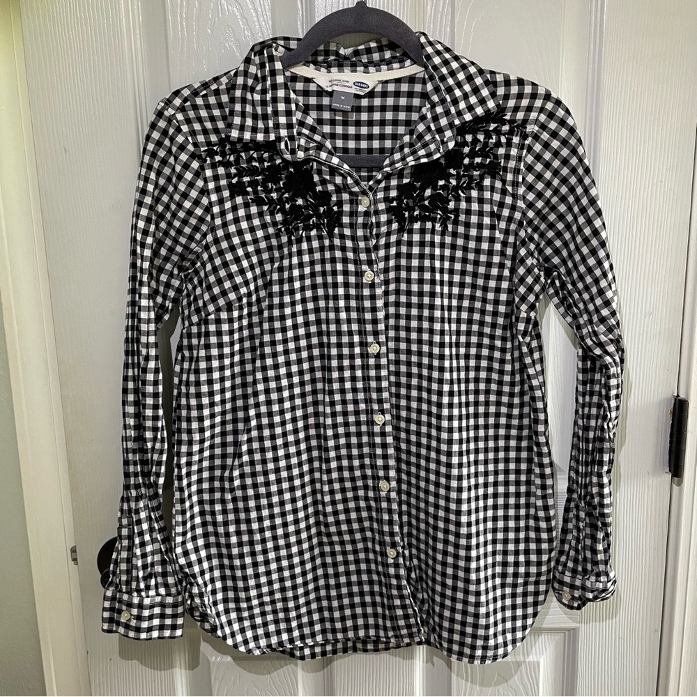 Old Navy Floral Embroidered Gingham Button Down